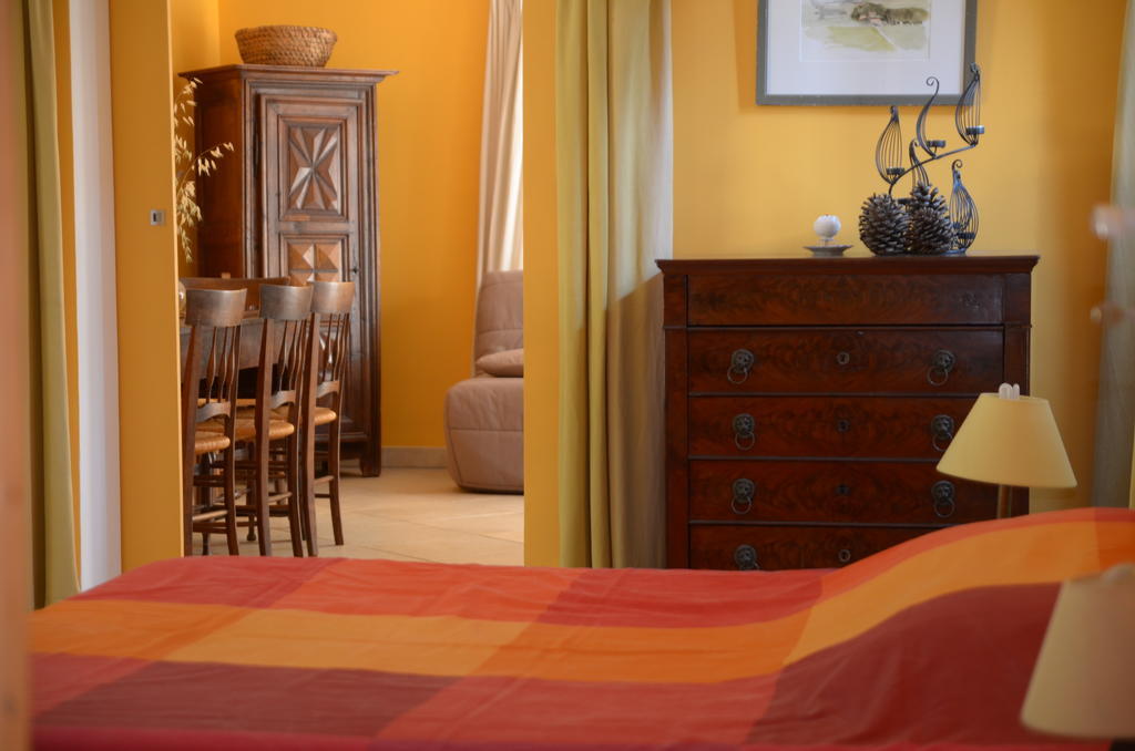 Le Petit Bacalan Villa Mormoiron Room photo